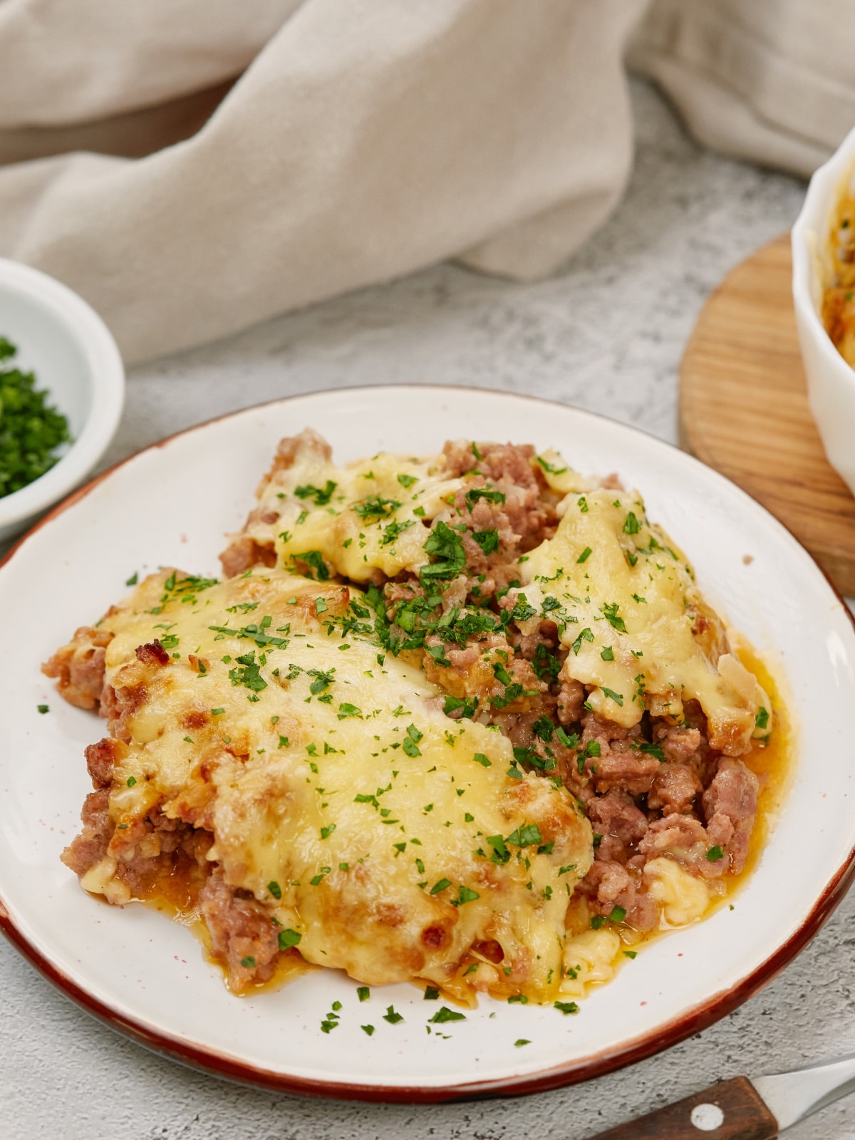a serving of keto cheeseburger casserole on a plate