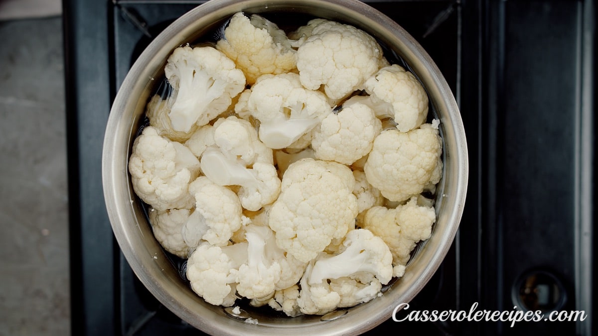 chopped cauliflower in a bowl