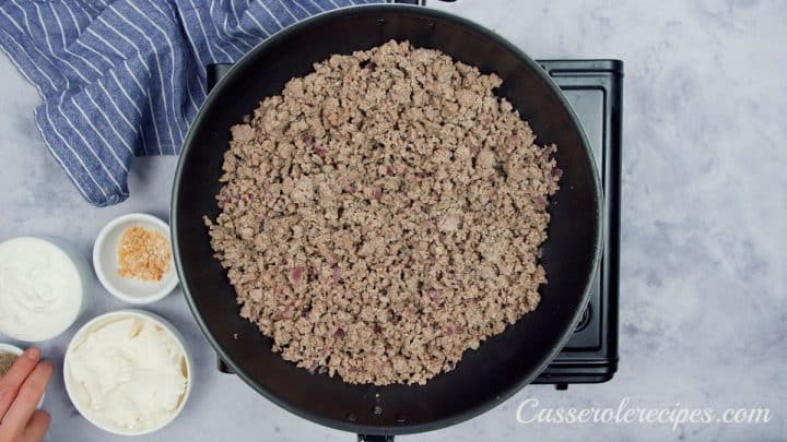 Old Fashioned Hamburger Casserole - Casserole Recipes