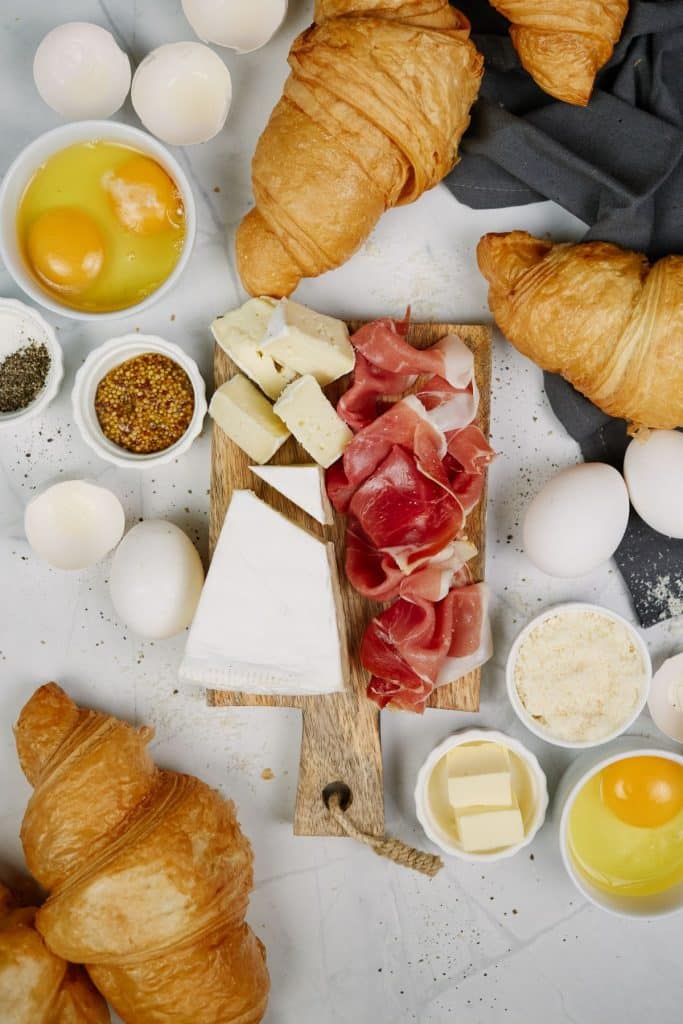 Brie and Croissant Breakfast Casserole - Casserole Recipes