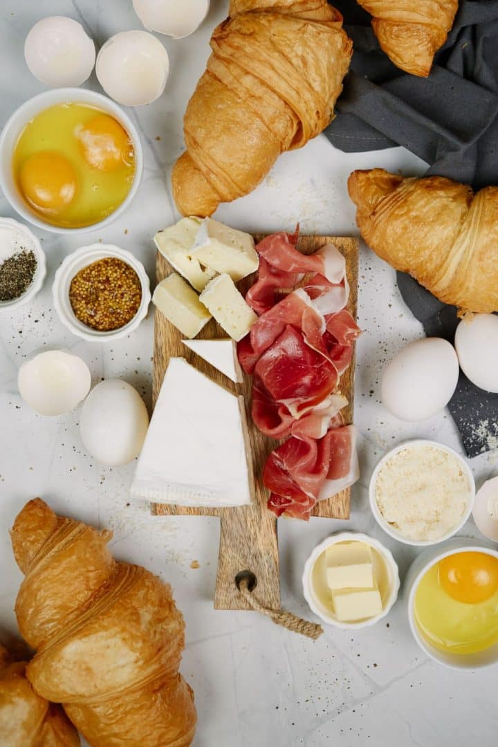 Brie and Croissant Breakfast Casserole - Casserole Recipes