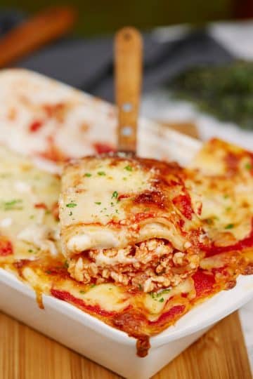 Easy Chicken Lasagna - Casserole Recipes