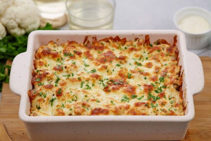 Cheesy Chicken Thighs and Cauliflower Casserole - Casserole Recipes