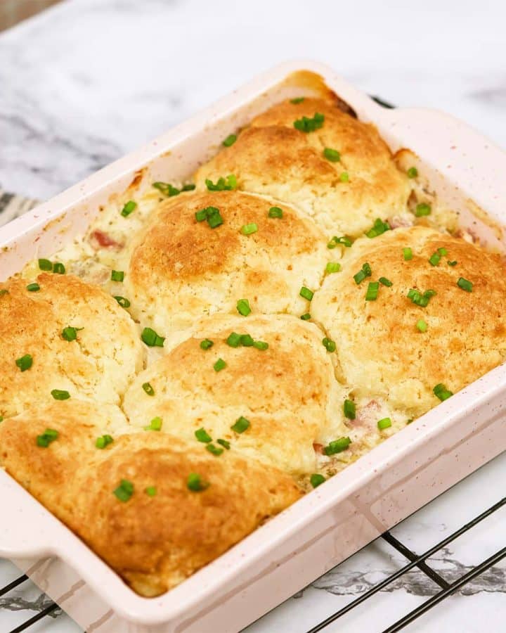 baking dish filled with chicken cordon bleu bubble-up bake