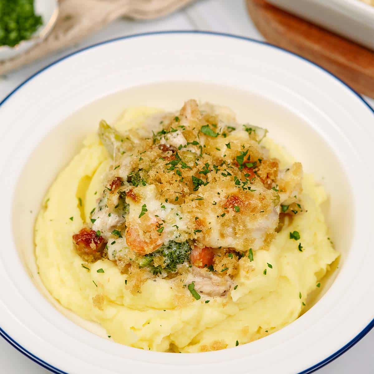 serving of chicken divan in a bowl on the table ready to enjoy