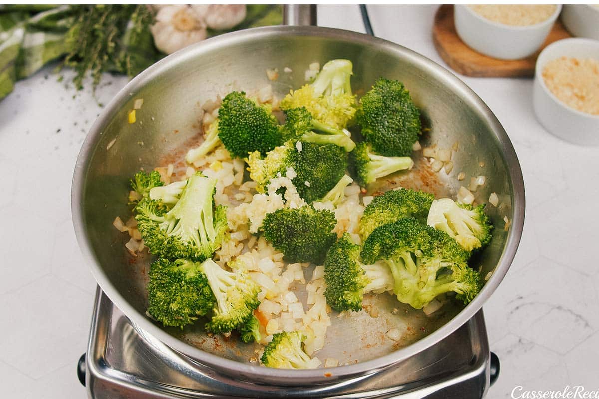 cooking broccoli to make garlic cheddar chicken bake