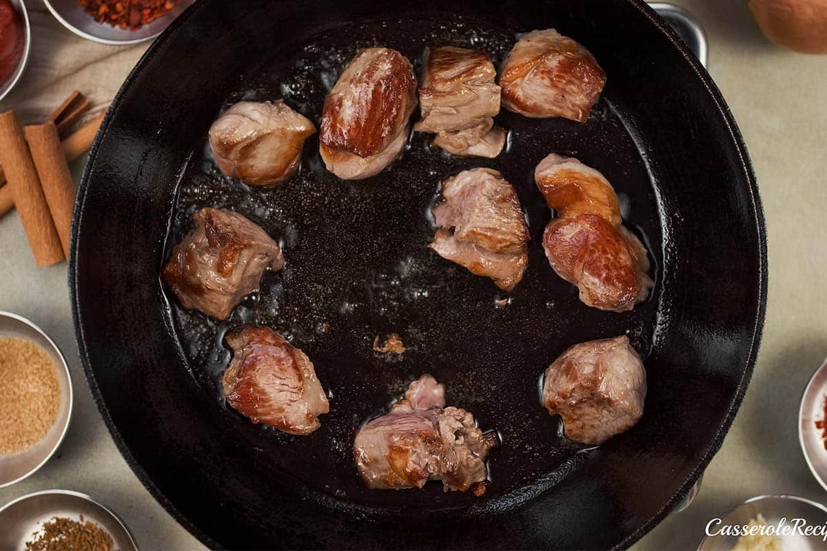 cooking beef to make kebab casserole